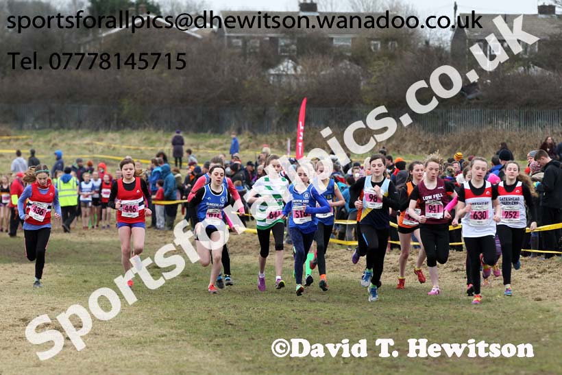 Girls under-13s Start Fitness NEHL, Wrekenton, Gateshead. Photo: David T. Hewitson/Sports for All Pics